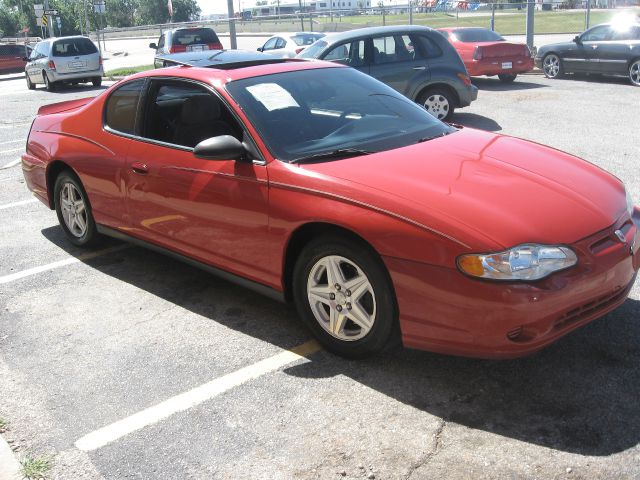 Chevrolet Monte Carlo 2005 photo 2