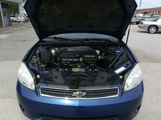 Chevrolet Monte Carlo 2006 photo 21