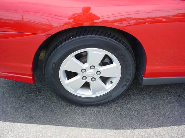 Chevrolet Monte Carlo 2006 photo 3