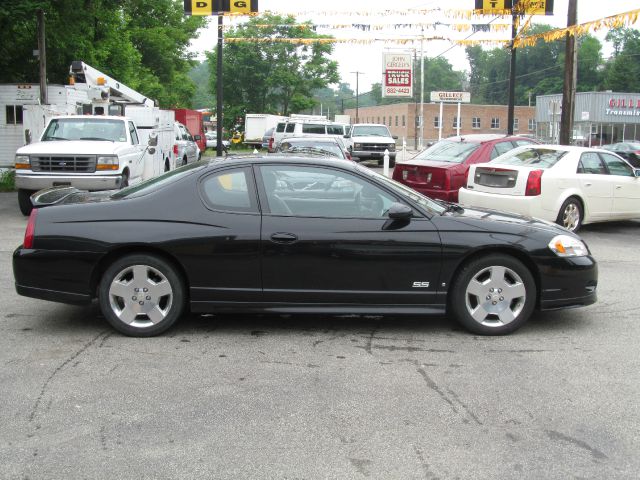 Chevrolet Monte Carlo 2006 photo 10