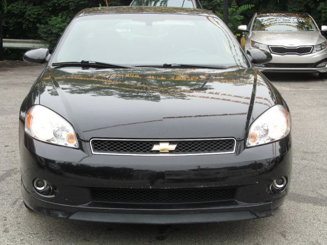 Chevrolet Monte Carlo 2006 photo 12