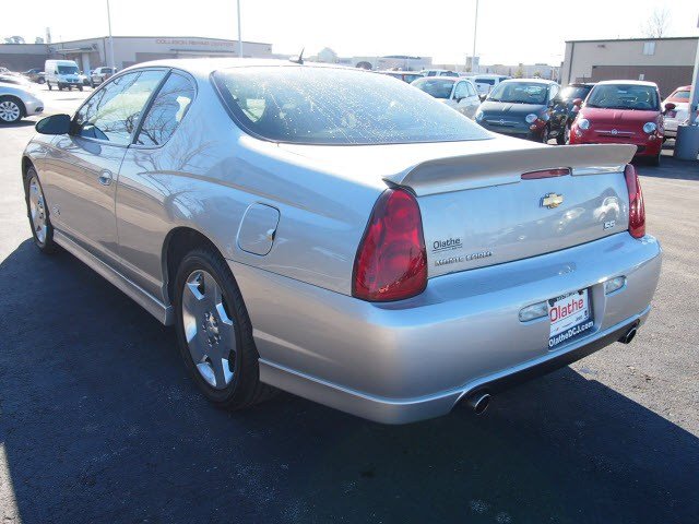 Chevrolet Monte Carlo 2006 photo 4