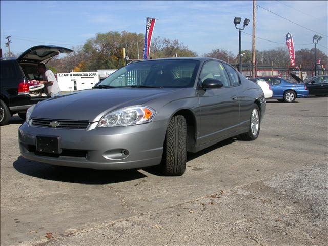 Chevrolet Monte Carlo 2006 photo 1