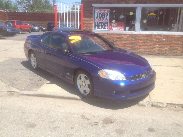 Chevrolet Monte Carlo 4dr Sdn Auto (natl) Hatchback Coupe