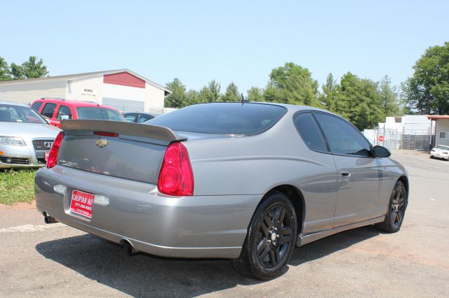 Chevrolet Monte Carlo 2006 photo 22