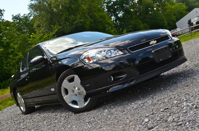 Chevrolet Monte Carlo 2006 photo 3