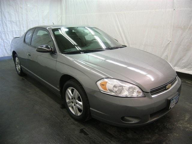 Chevrolet Monte Carlo 2006 photo 3