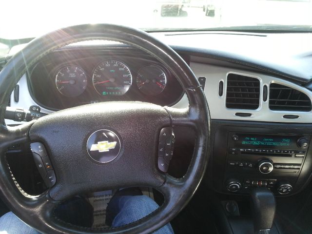 Chevrolet Monte Carlo 2006 photo 4