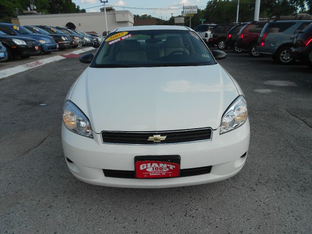 Chevrolet Monte Carlo 2007 photo 10