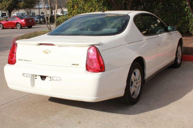 Chevrolet Monte Carlo 2007 photo 2