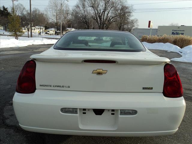 Chevrolet Monte Carlo 2007 photo 4