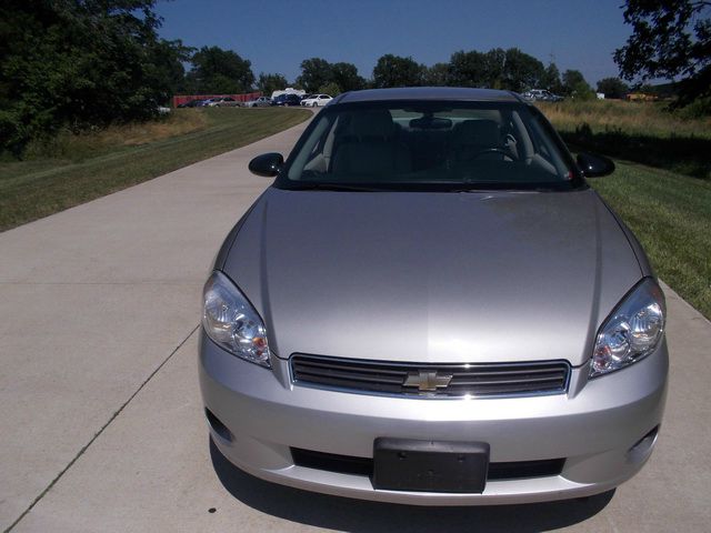 Chevrolet Monte Carlo 2007 photo 4