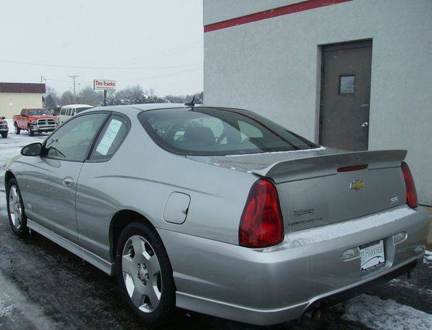 Chevrolet Monte Carlo 2007 photo 2