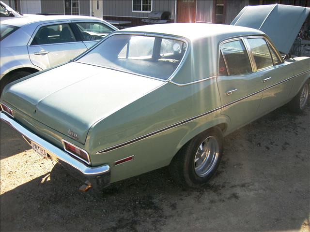 Chevrolet NOVA 1973 photo 4