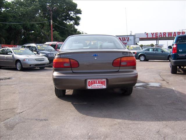 Chevrolet Prizm Unknown Sedan