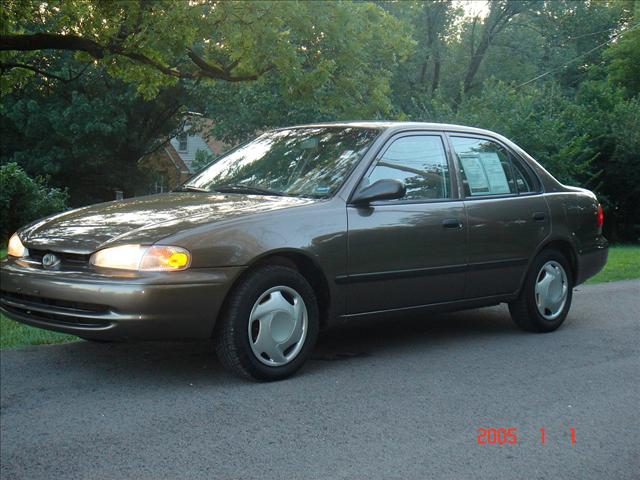 Chevrolet Prizm 2dr Cpe I4 CVT 2.5 S Sedan