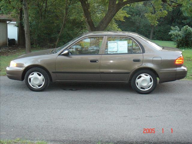 Chevrolet Prizm 1999 photo 1