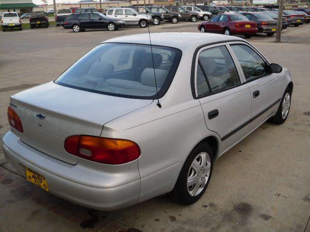 Chevrolet Prizm 2000 photo 4