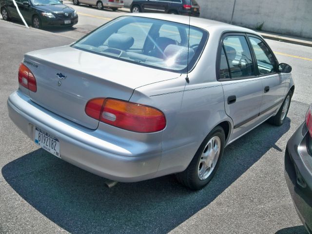 Chevrolet Prizm 2002 photo 1