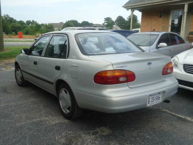 Chevrolet Prizm 2002 photo 1