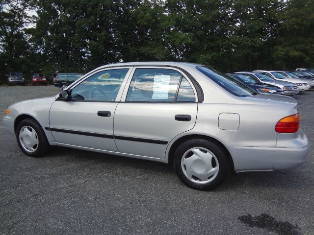 Chevrolet Prizm 2002 photo 4