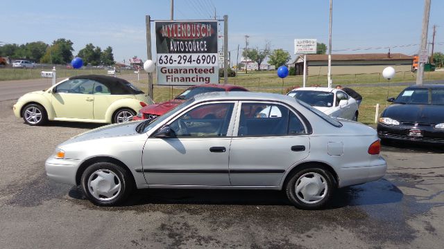 Chevrolet Prizm 2002 photo 1