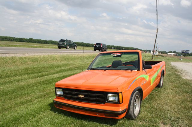 Chevrolet S10 1986 photo 11