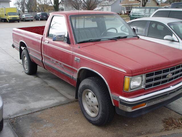 Chevrolet S10 1988 photo 3