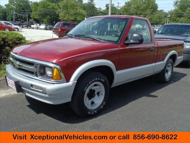 Chevrolet S10 1994 photo 2