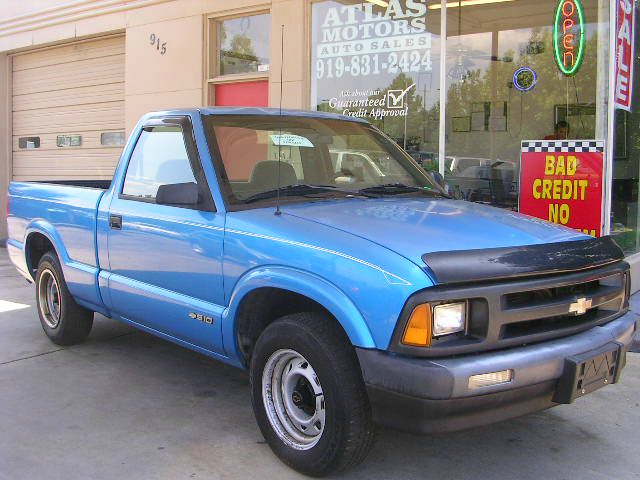 Chevrolet S10 1994 photo 2