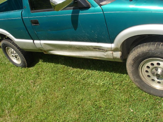 Chevrolet S10 1995 photo 5