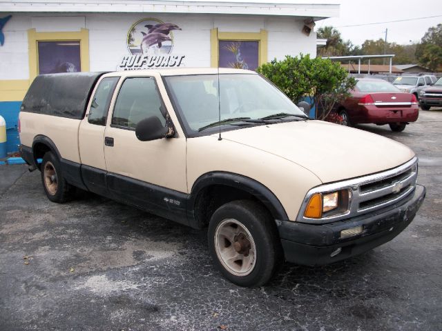 Chevrolet S10 1995 photo 3