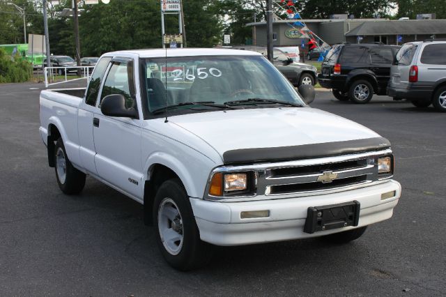 Chevrolet S10 1995 photo 3