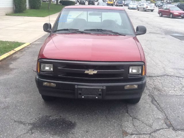 Chevrolet S10 1995 photo 2