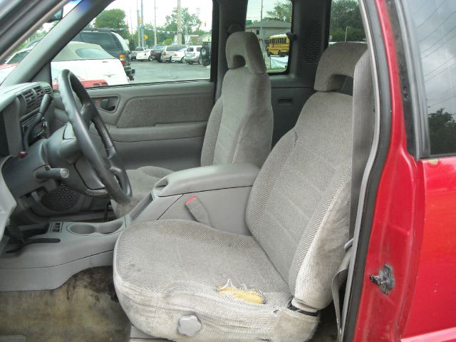 Chevrolet S10 1995 photo 12