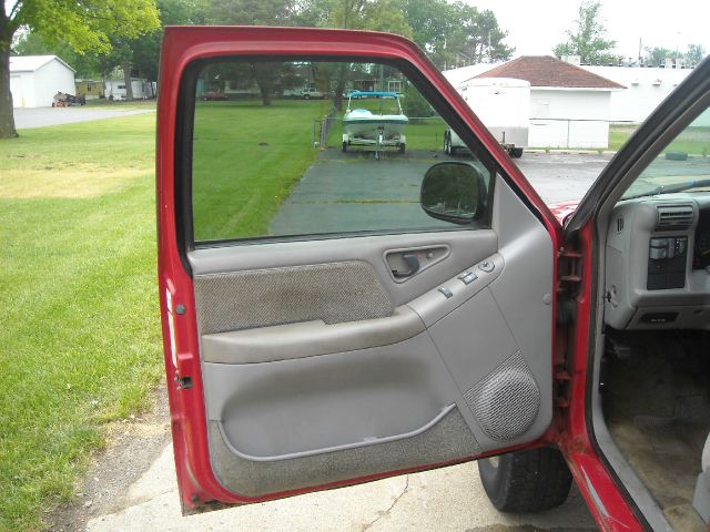 Chevrolet S10 1995 photo 16