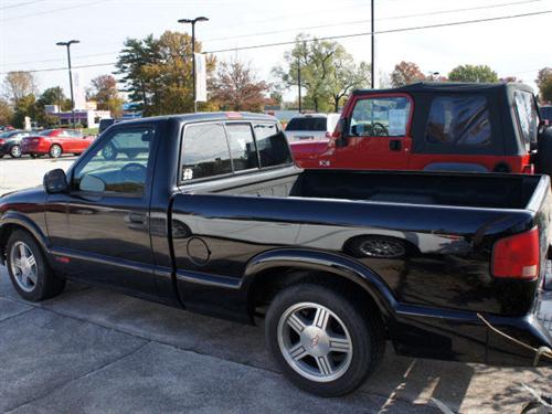 Chevrolet S10 1996 photo 3