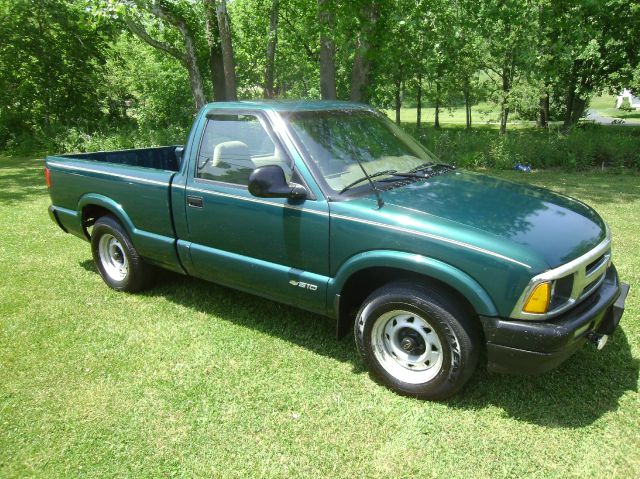 Chevrolet S10 1996 photo 16