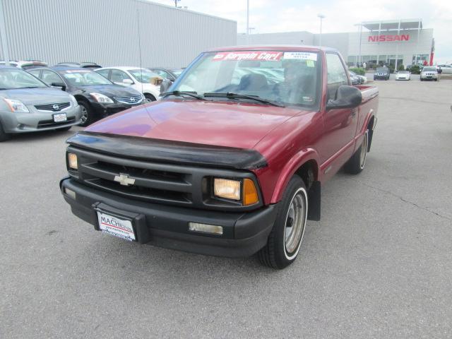 Chevrolet S10 1996 photo 17