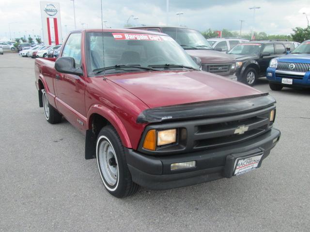 Chevrolet S10 1996 photo 18