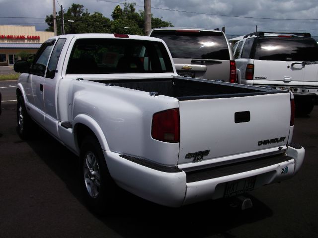 Chevrolet S10 1997 photo 4