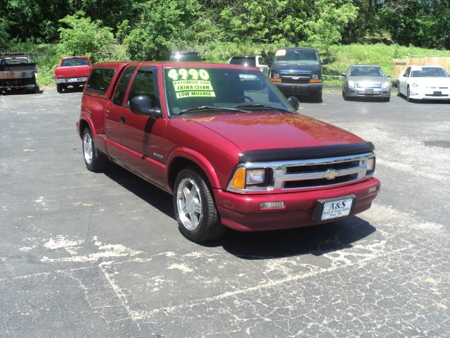 Chevrolet S10 1997 photo 8