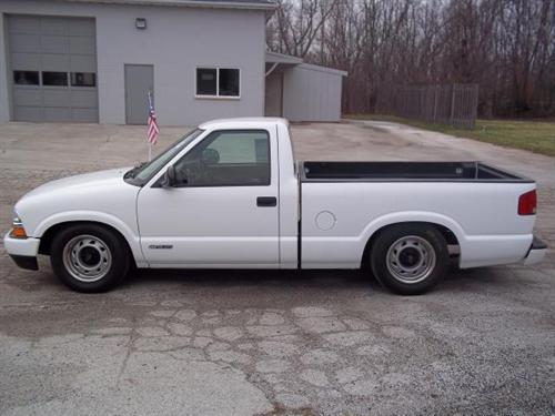 Chevrolet S10 1998 photo 4