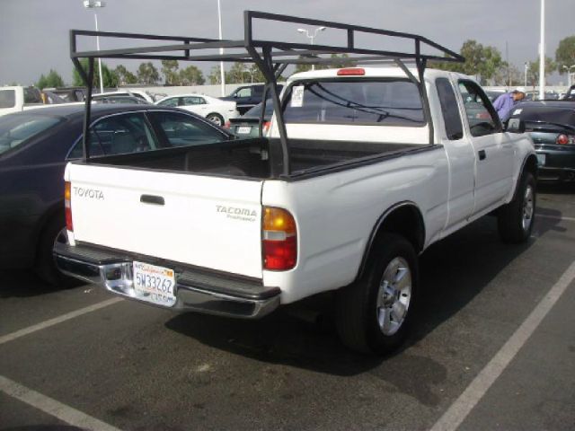 Chevrolet S10 1998 photo 2