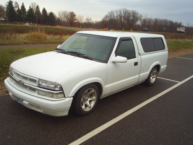 Chevrolet S10 1998 photo 0
