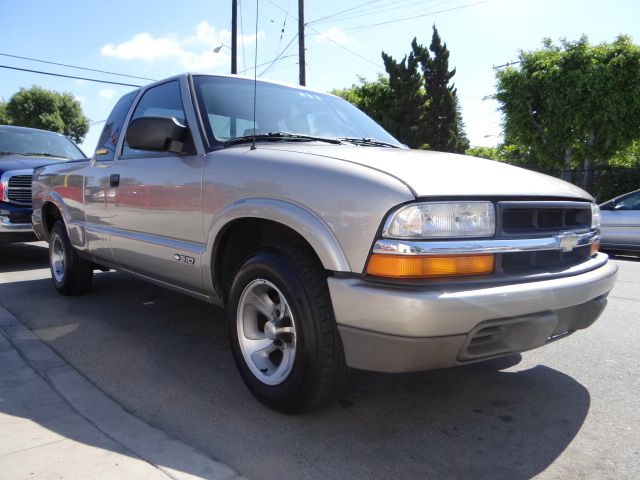 Chevrolet S10 1998 photo 1