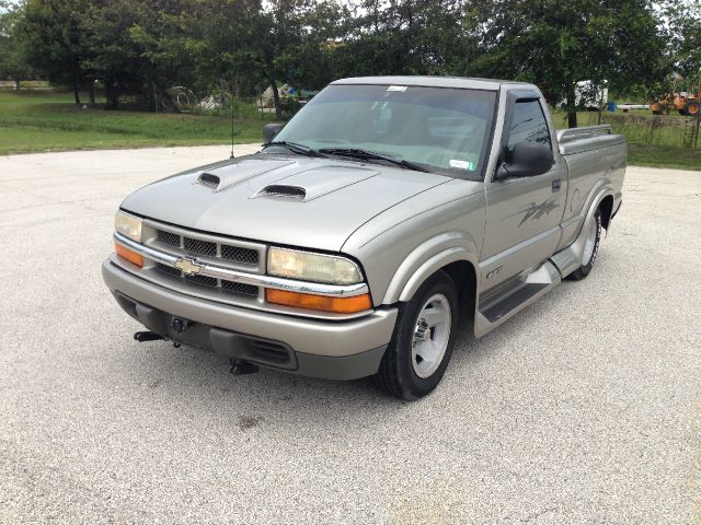 Chevrolet S10 1998 photo 1