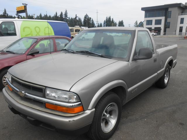 Chevrolet S10 1998 photo 1