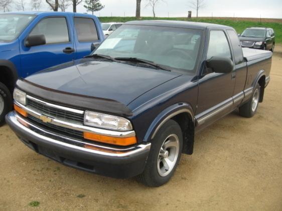 Chevrolet S10 1999 photo 8