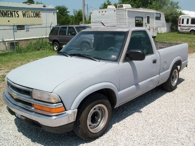 Chevrolet S10 Unknown Pickup Truck